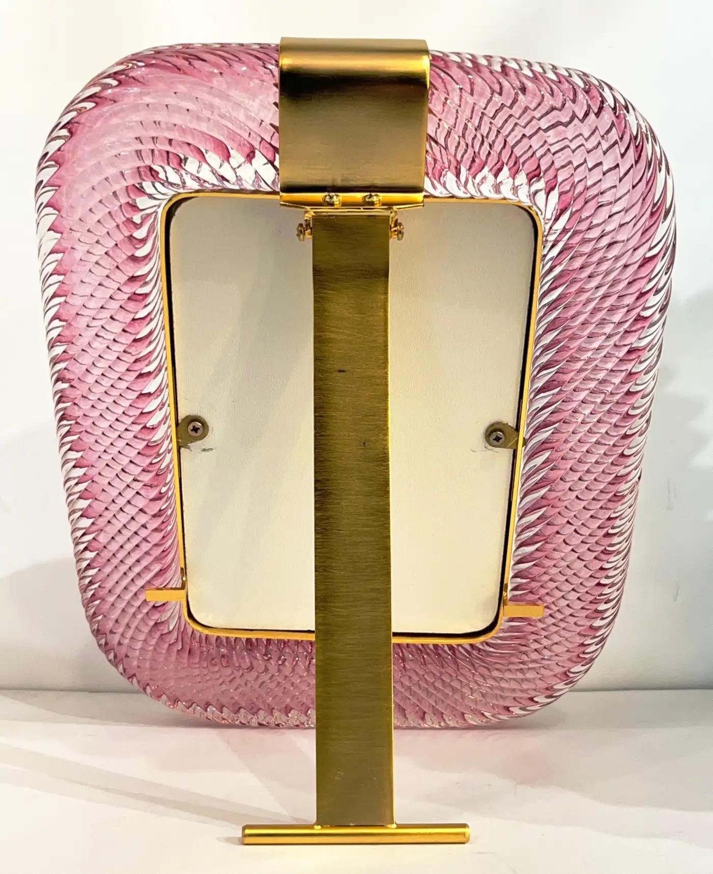 2010 Moderne italienische Rose Rosa Crystal Twisted Murano Glas Messing Bilderrahmen im Angebot 2