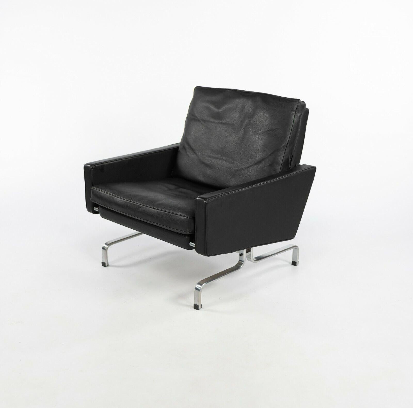 2010 Paar Poul Kjaerholm für Fritz Hansen PK31 Easy Lounge Chairs Schwarzes Leder (Dänisch) im Angebot