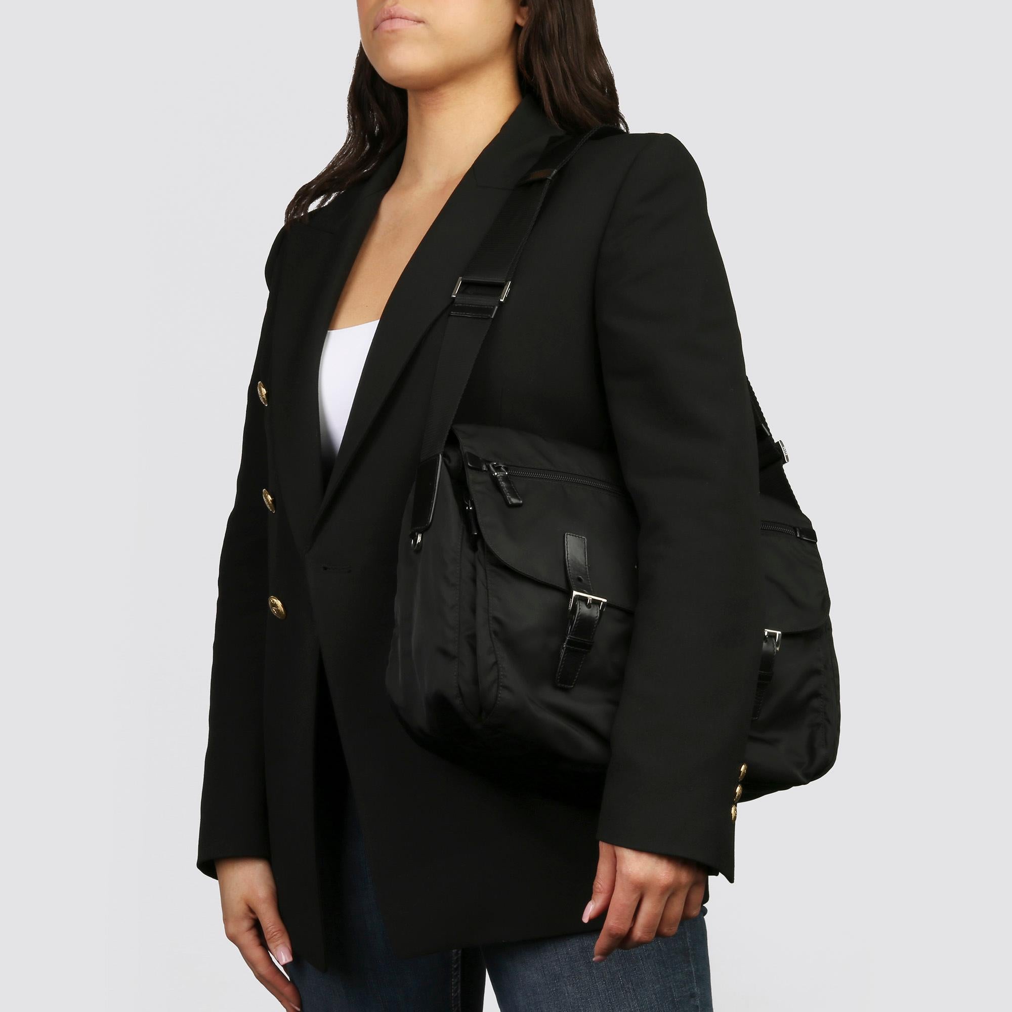 2010 Prada Black Nylon & Calfskin Leather Medium Shoulder Bag 5