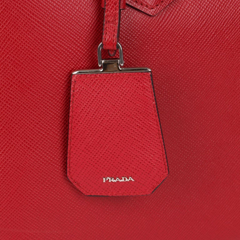 2010 Prada Red Saffiano Leather Twin Tote For Sale 4
