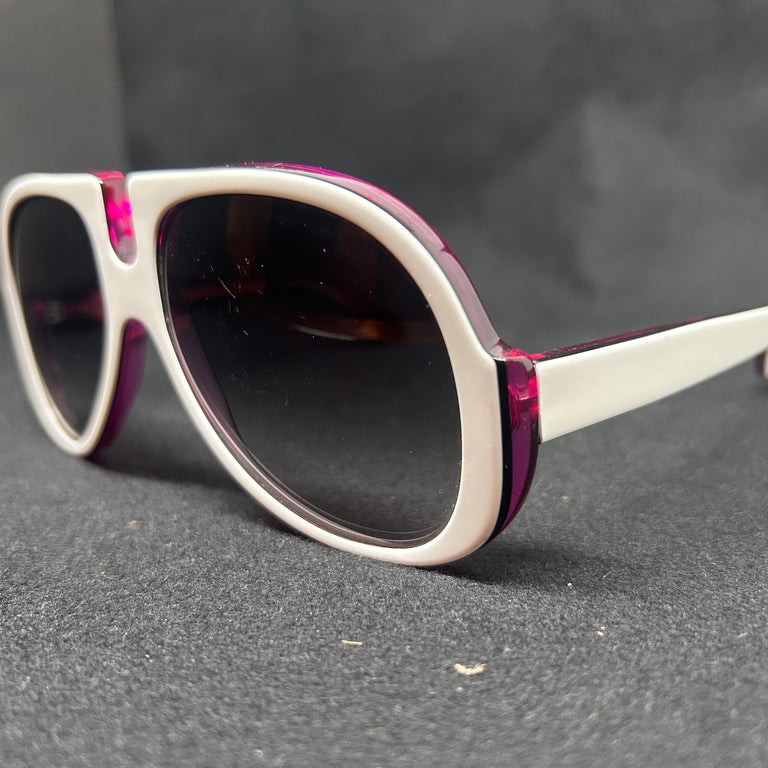 Gafas de sol italianas oversize moradas y blancas 2010 de Patty