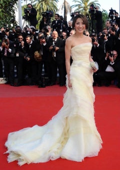 2010 Roberto Cavalli Custom Red Carpet Pastel Canary Yellow Tulle Gown Train