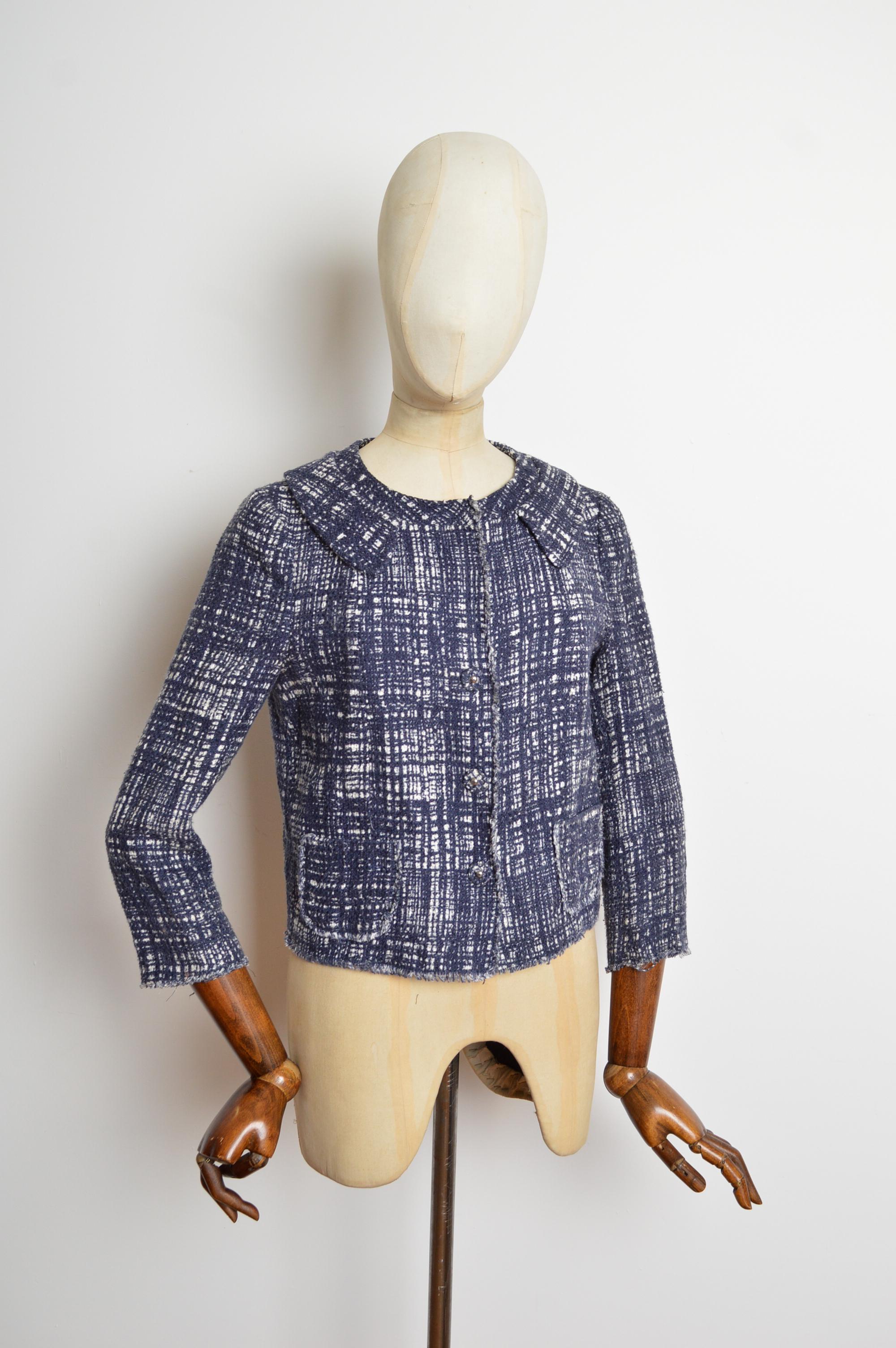 2010 Vintage 1996 Reissue PRADA Blau Skizze Baumwolle Seide Boucle Jacke (Grau) im Angebot