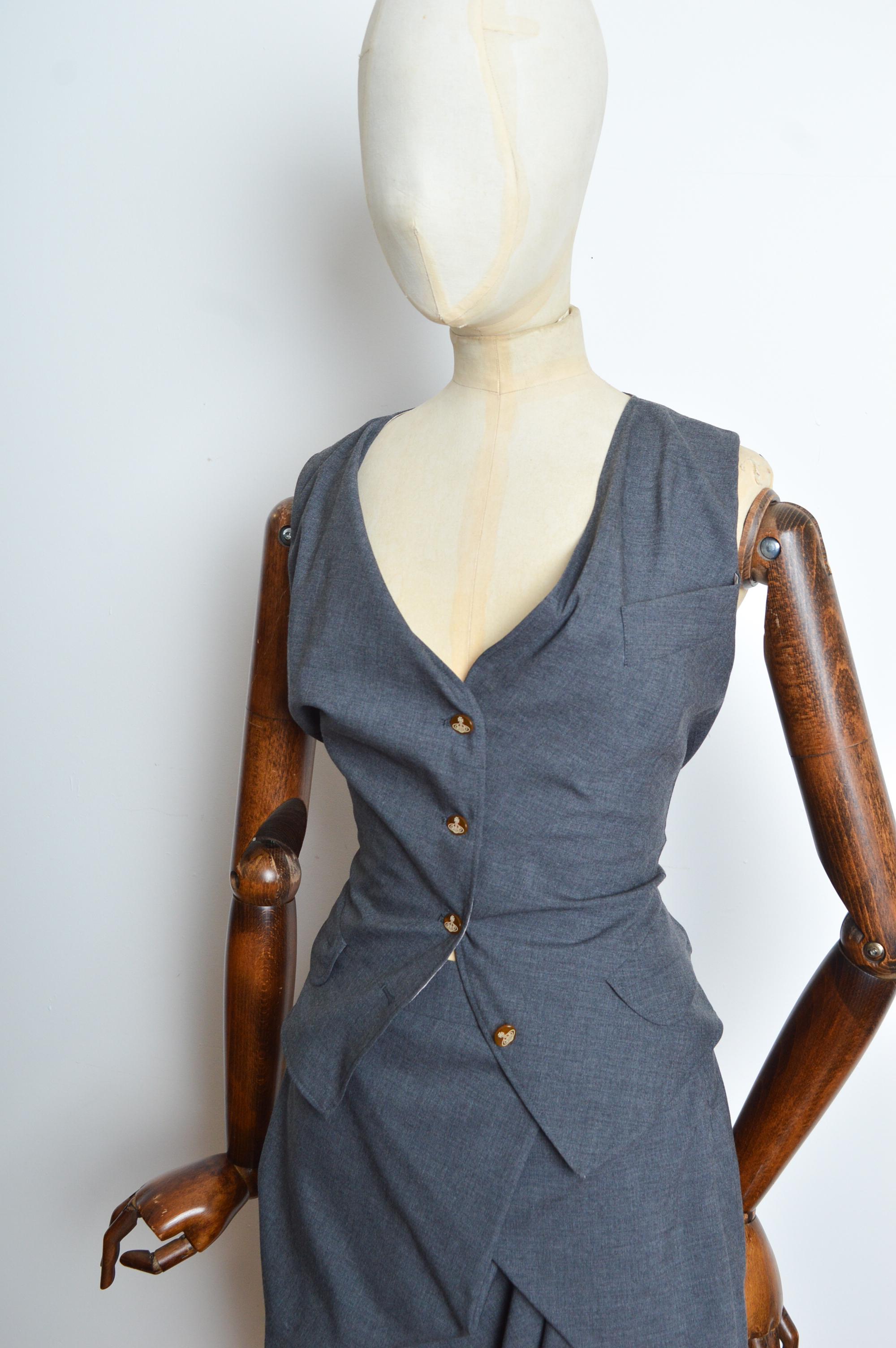 2010 Vivienne Westwood Charcoal grey corset waistcoat Top & Ruched skirt suit For Sale 5