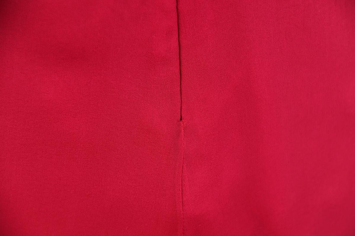 2010 Yves Saint Laurent by Stefano Pilati Edition Soir Red Silk Dress For Sale 7