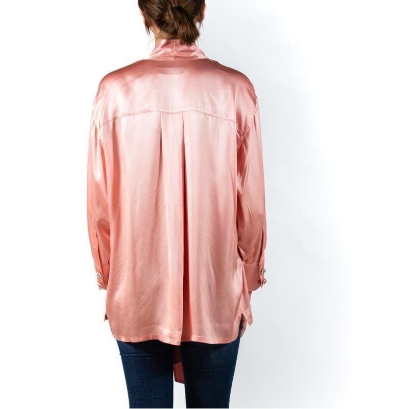2010S Alta Moda Dolce & Gabbana Bubble Gum Pink Silk Satin Blouse With Giant Cr For Sale 1