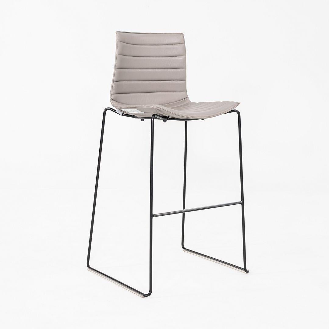 2010s Arper Catifa 46 Bar Stool in Beige Vinyl 8x Available im Angebot 1