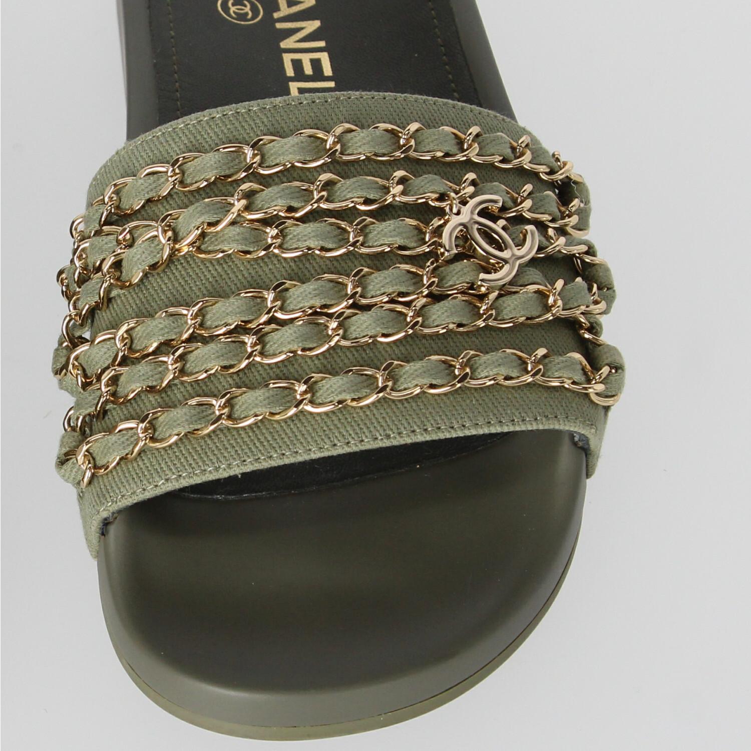 Women's 2010s Chanel khaki rubber chain slides