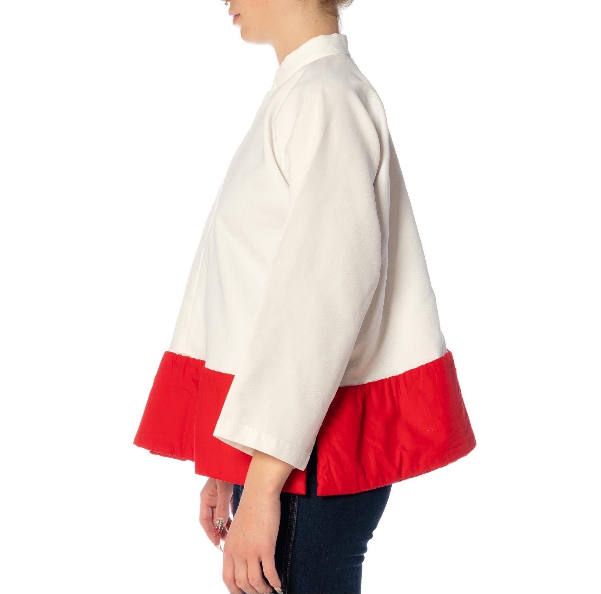 2010S COMME DES GARCONS White & Red Poly Cotton Chinese Jacket With Mandarin Co In Excellent Condition For Sale In New York, NY