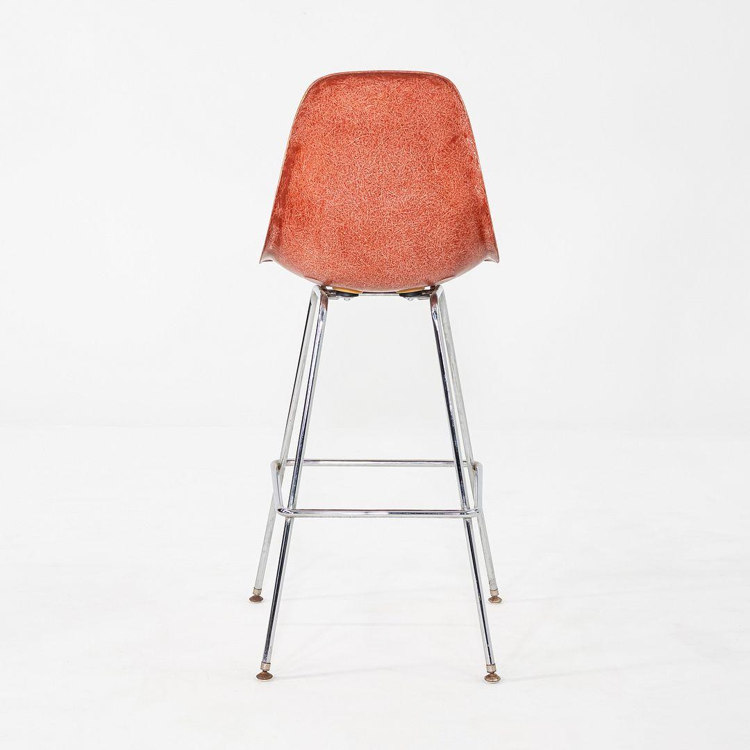XXIe siècle et contemporain 2010s Modernica Tabouret de bar en fibre de verre orange rouge 13x Disponible en vente