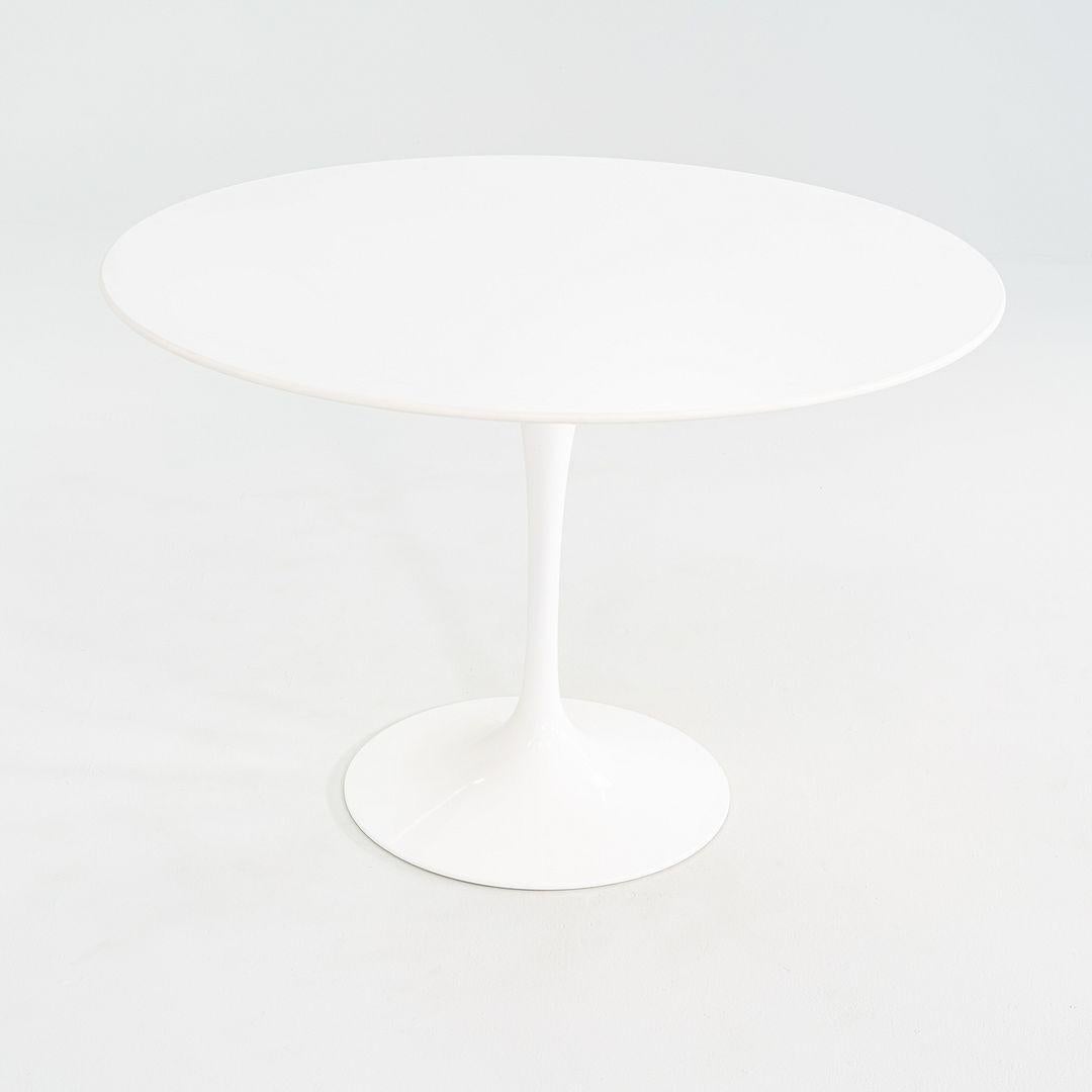 2010s Eero Saarinen for Knoll Table de salle à manger Tulip 42