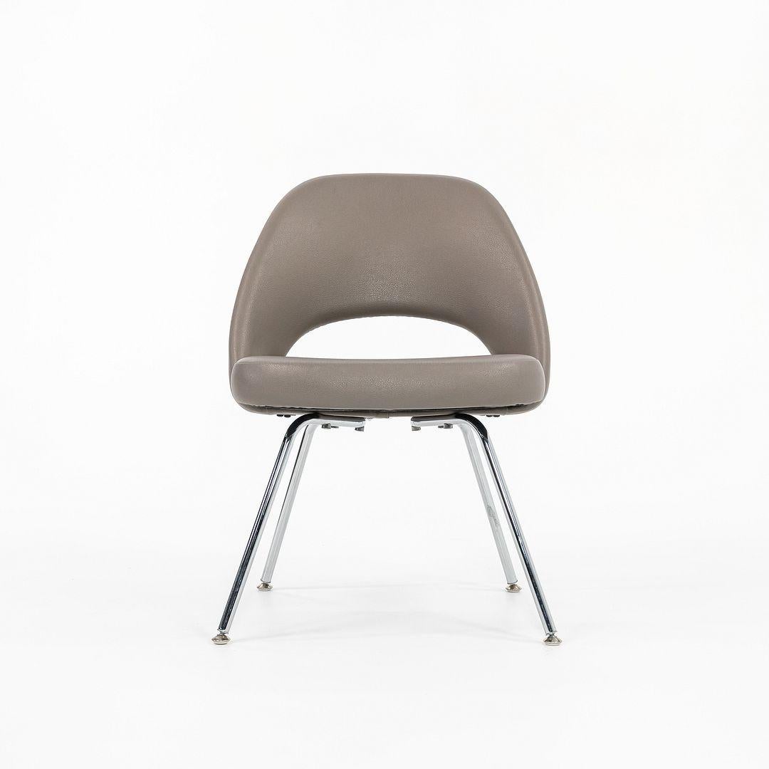 2010er Eero Saarinen für Knoll Armloser Chefsessel aus gekörntem Leder (amerikanisch) im Angebot