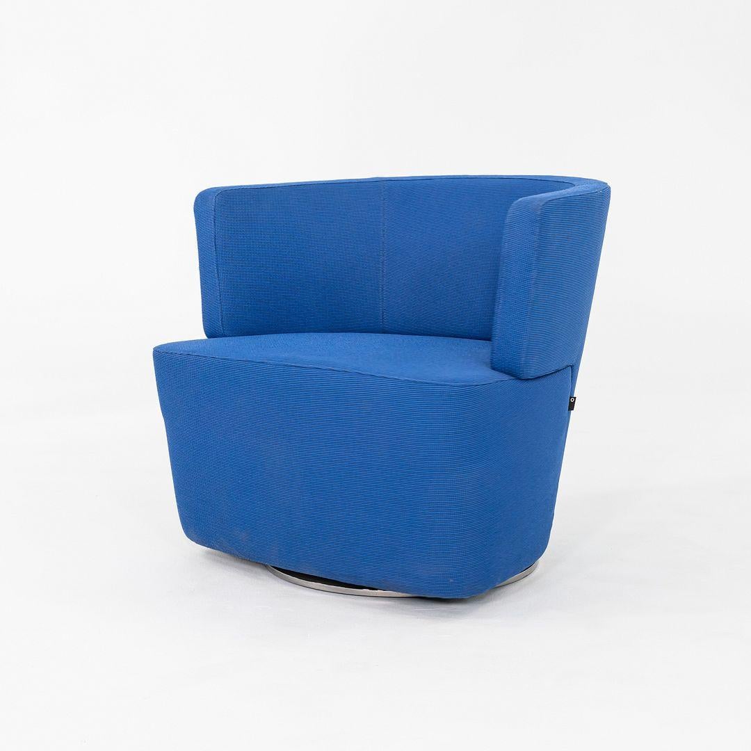 2010er Jahre EOOS für Coalesse / Walter Knoll Joel Dreh-Loungesessel mit blauem Stoff (Moderne) im Angebot