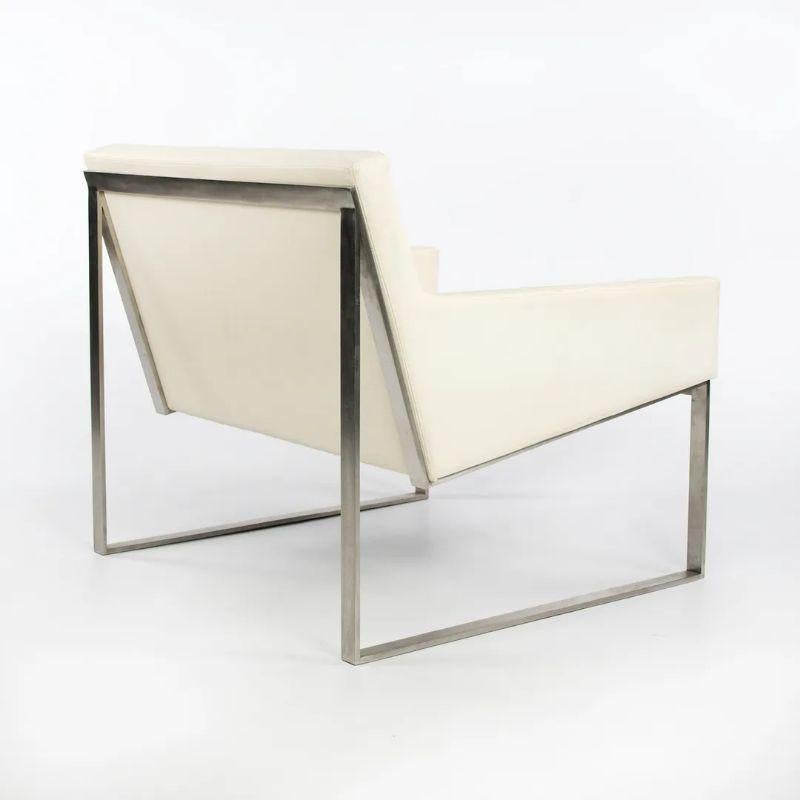 Moderne 2010s Fabien Baron for Bernhardt Design B.3 White Leather Lounge Chair with Arms (Chaise longue en cuir blanc avec accoudoirs) en vente