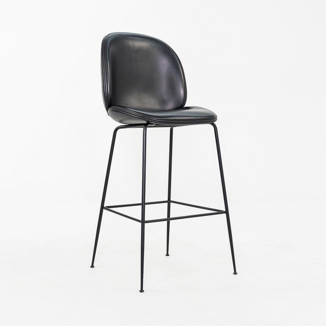 2010s GamFratesi for Gubi Beetle Bar Stools in Black Leather 8x Available Excellent état - En vente à Philadelphia, PA
