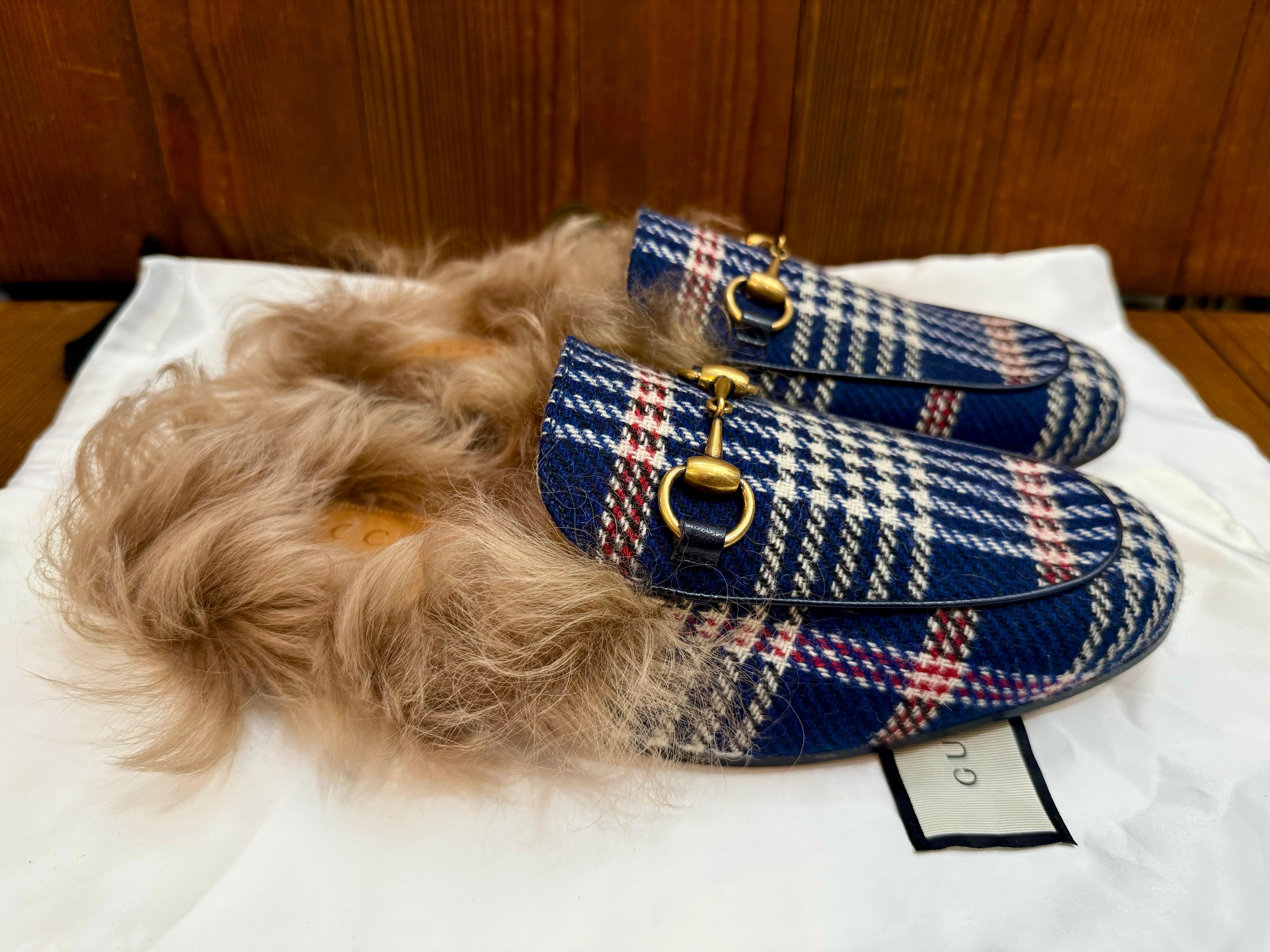 Women's or Men's Unworn 2010s GUCCI Princetown Horsebit Tartan Tweed Slippers Loafer Navy