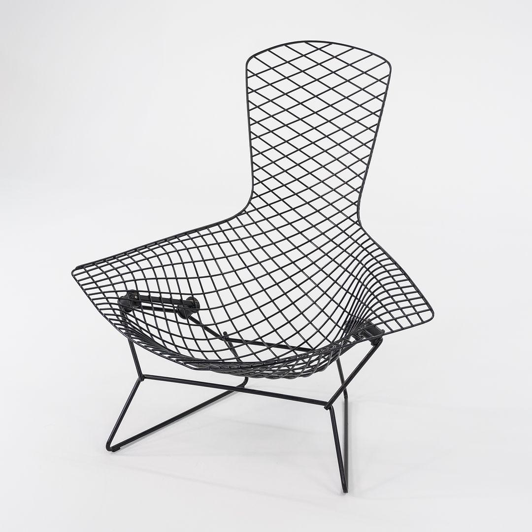 Americano Harry Bertoia for Knoll Bird Lounge Chair & Ottoman in nero, disponibile in due esemplari. in vendita