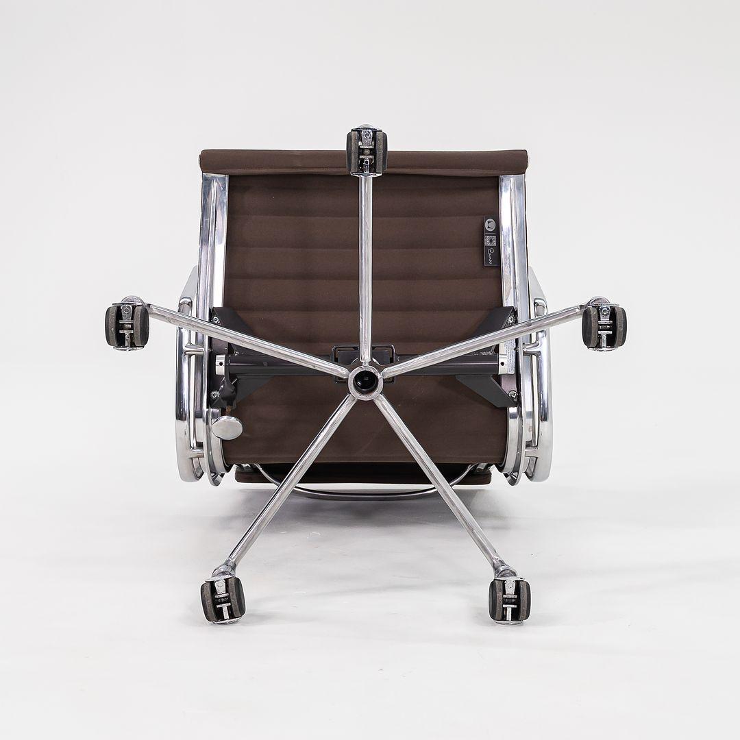 2010s Herman Miller Eames Aluminum Group Management Desk Chair in Brown Fabric For Sale 2