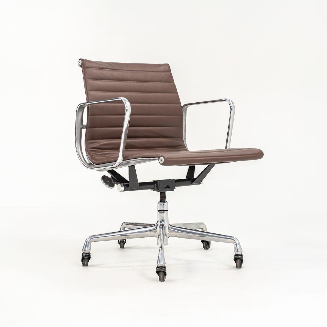 2010s Herman Miller Eames Aluminum Group Management Desk Chair in Brown Leather 4
