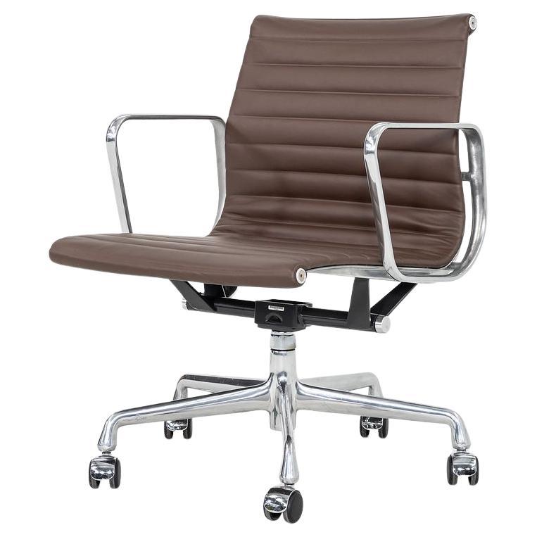 2010s Herman Miller Eames Aluminum Group Management Desk Chair in Brown Leather