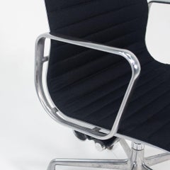 2010s Herman Miller Eames Aluminum Group Management Desk Chair in Fabric