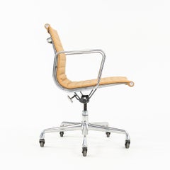 2010s Herman Miller Eames Aluminum Group Management Desk Chair in Tan Leather