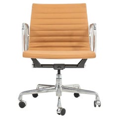 2010s Herman Miller Eames Aluminum Group Management Desk Chair in Tan Leather