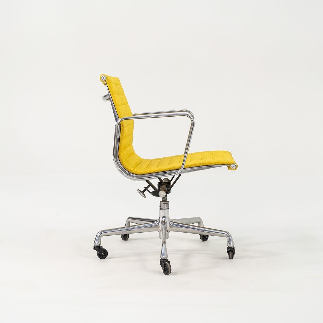 Modern 2010s Herman Miller Eames Aluminum Group Management Desk Chair in Yellow Fabric For Sale
