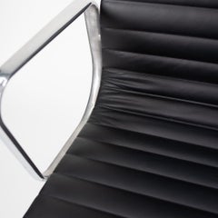 2010er Herman Miller Eames Aluminium Group Management Schreibtischstuhl Leder 6x Avail