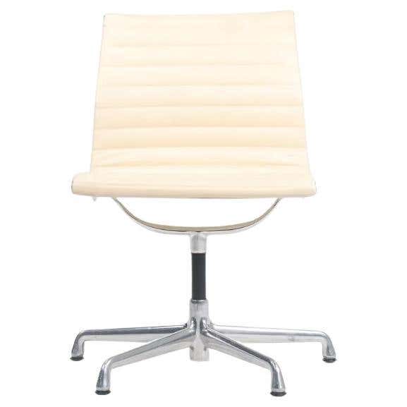 C. 1988 Herman Miller Aluminum Group Lounge Chair with Ottoman in Black ...