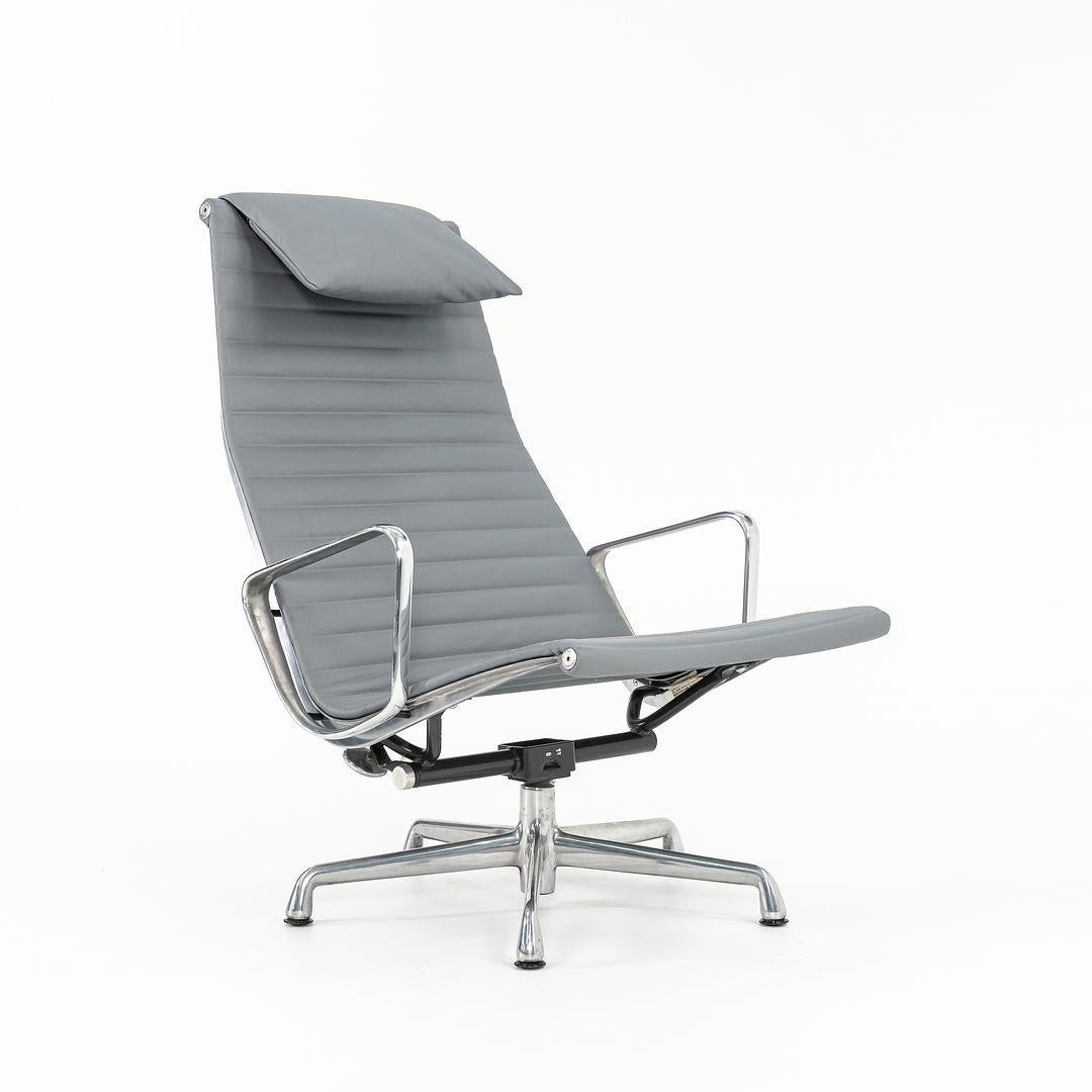 Herman Miller Eames Group Reclining Lounge Chair w/ Pillow del 2010 in alluminio in vendita 3