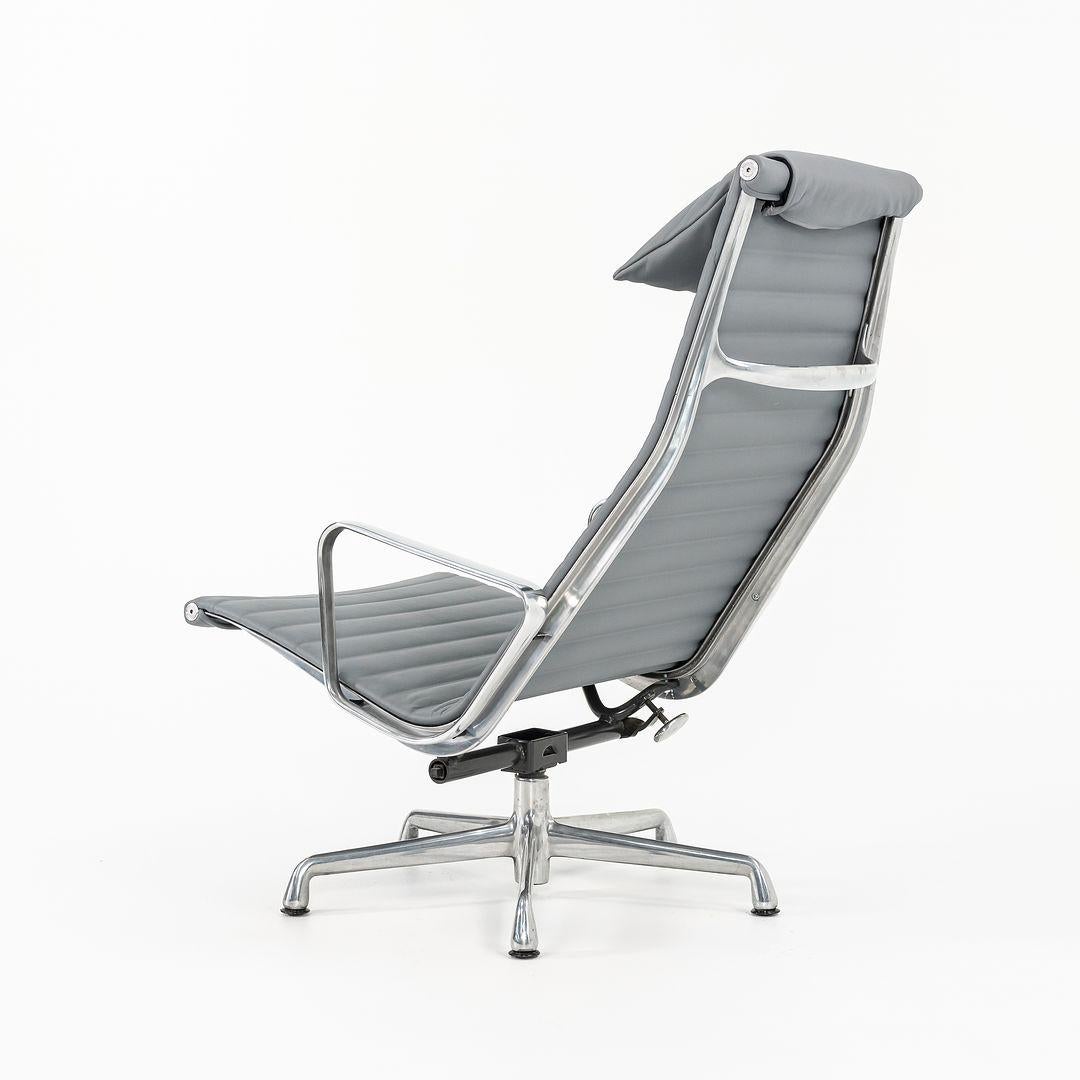 Alluminio Herman Miller Eames Group Reclining Lounge Chair w/ Pillow del 2010 in alluminio in vendita