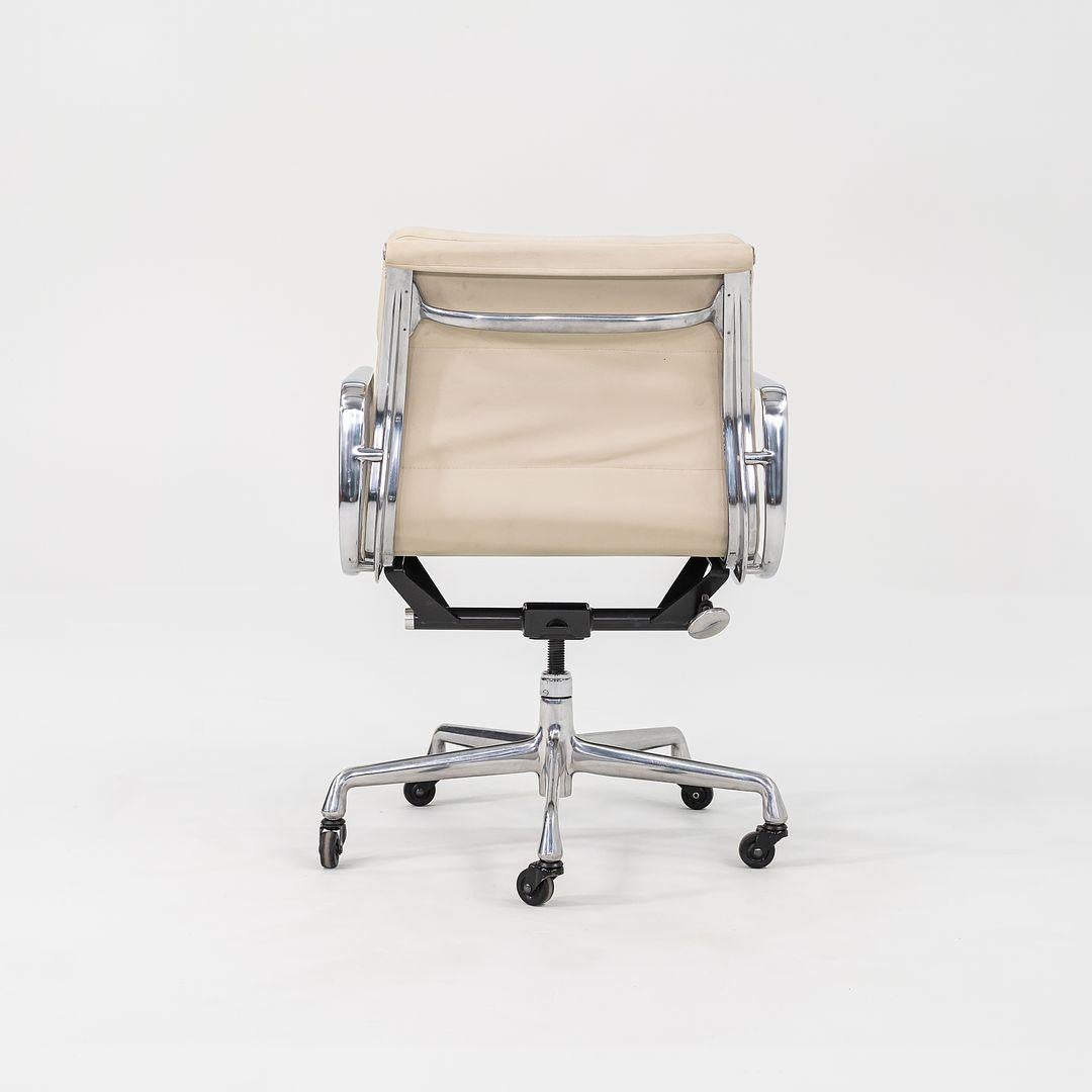 2010s Herman Miller Eames Aluminum Group Soft Pad Management Desk Chair Leather 4