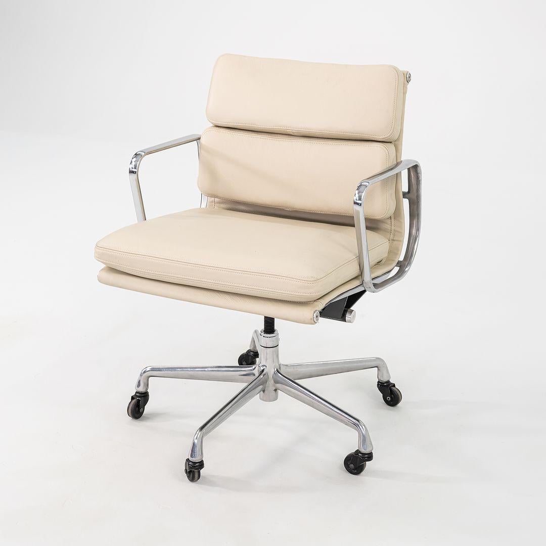 Modern 2010s Herman Miller Eames Aluminum Group Soft Pad Management Desk Chair Leather