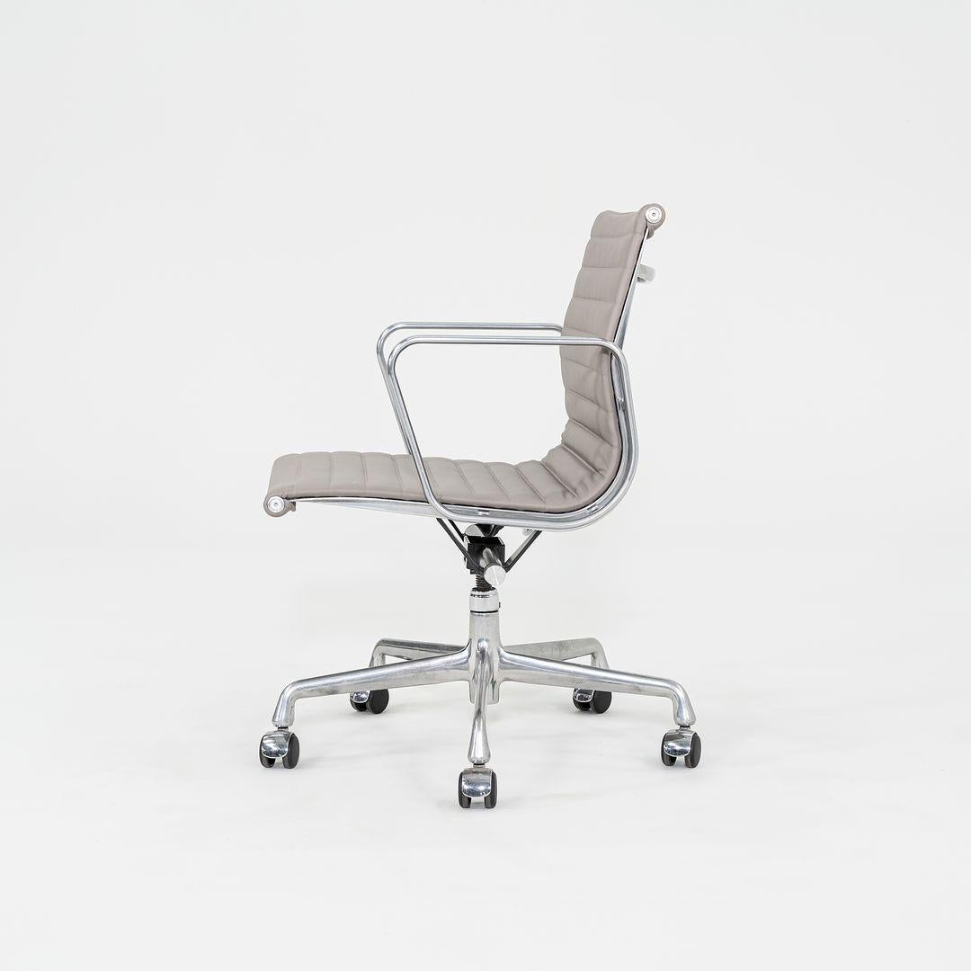 Modern 2010s Herman Miller Eames Aluminum Management Desk Chair Grey Leather 3x Avail For Sale