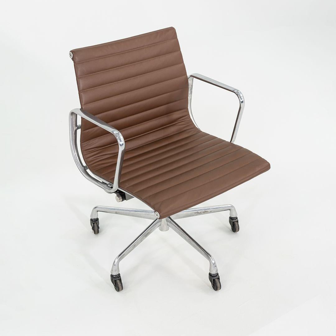 2010s Herman Miller Eames Aluminum Management Desk Chair in Brown w/ Manual Lift 6