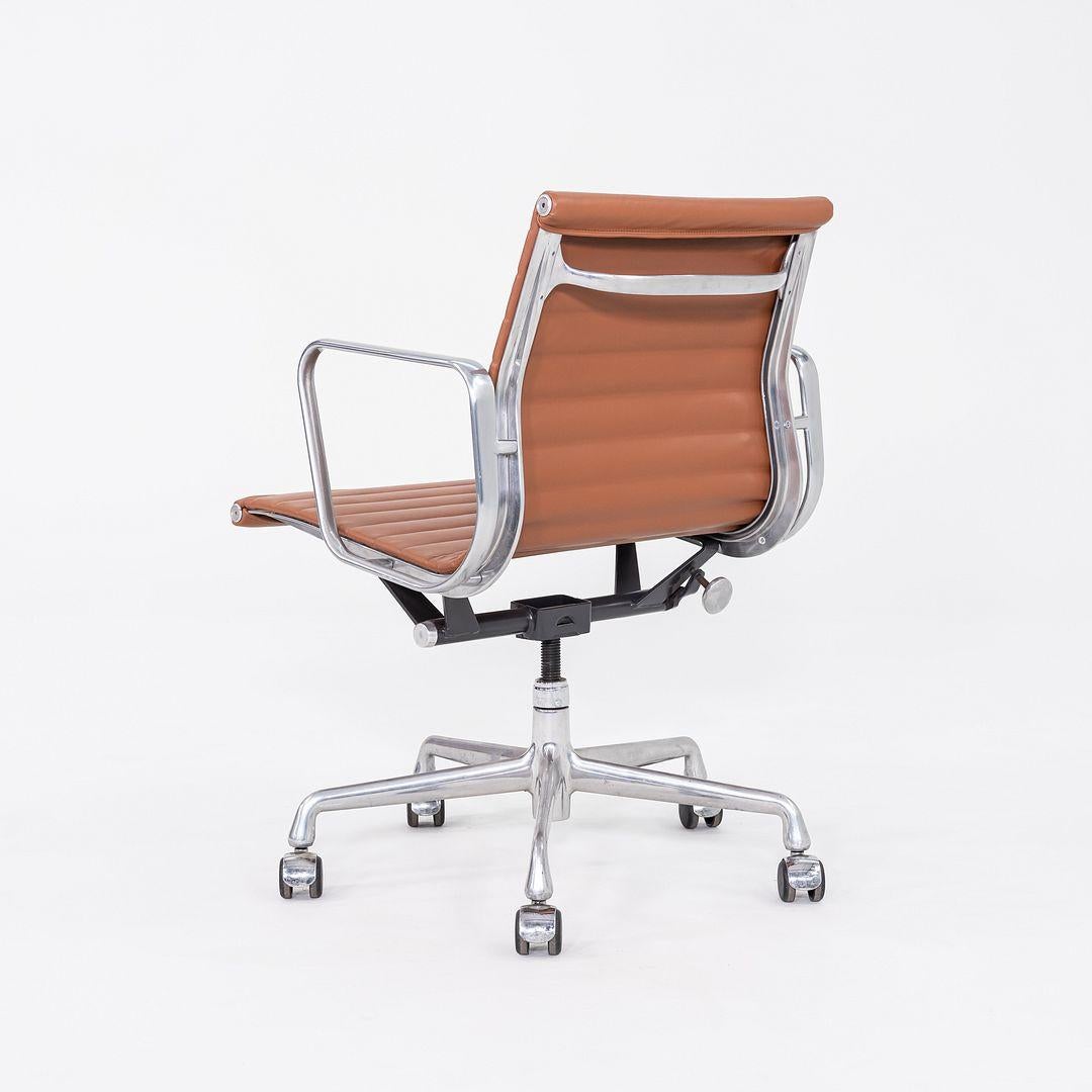 2010s Herman Miller Eames Aluminum Management Desk Chair in Cognac Leather For Sale 3
