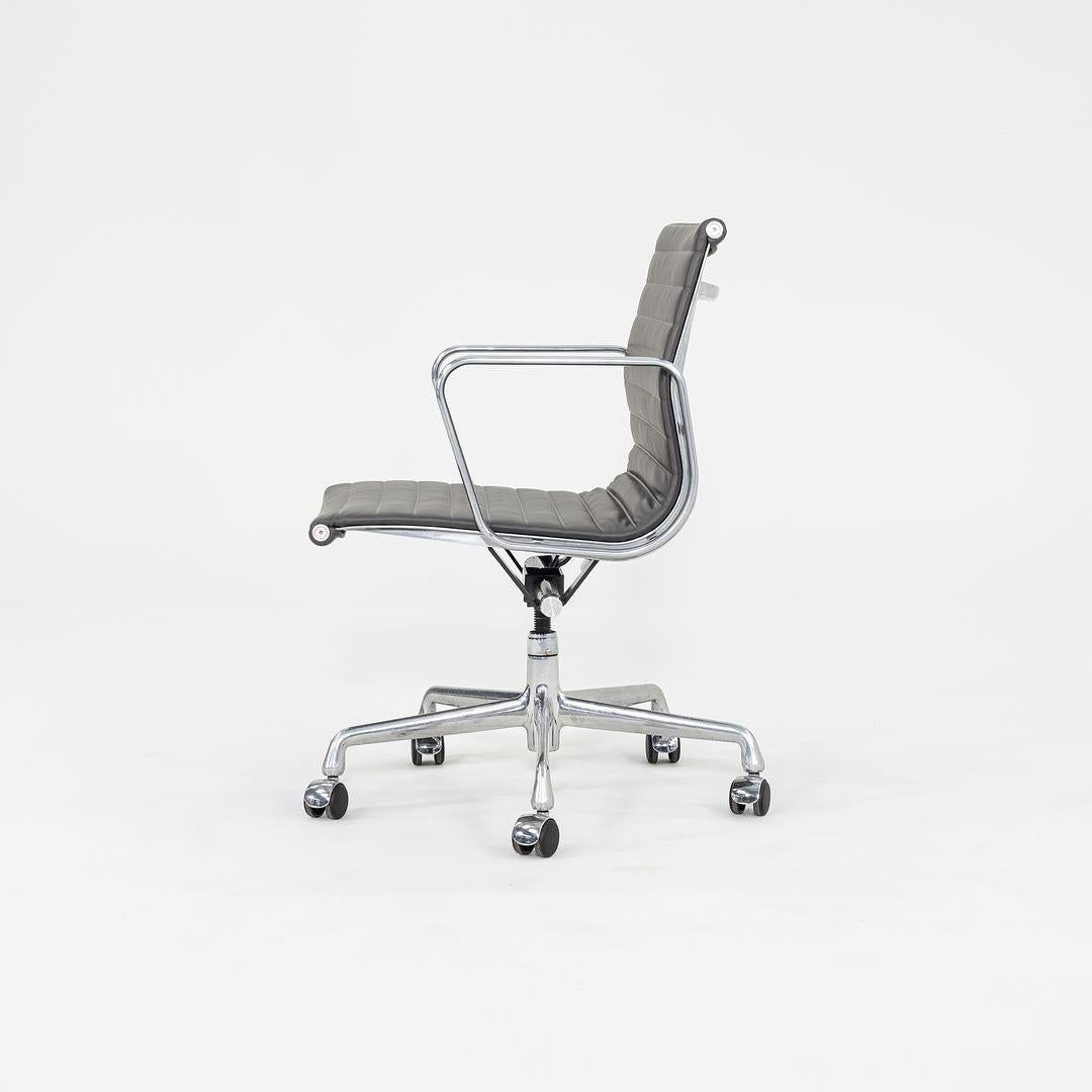 Contemporary 2010s Herman Miller Eames Aluminum Management Desk Chair in Dark Grey 1x Avail For Sale