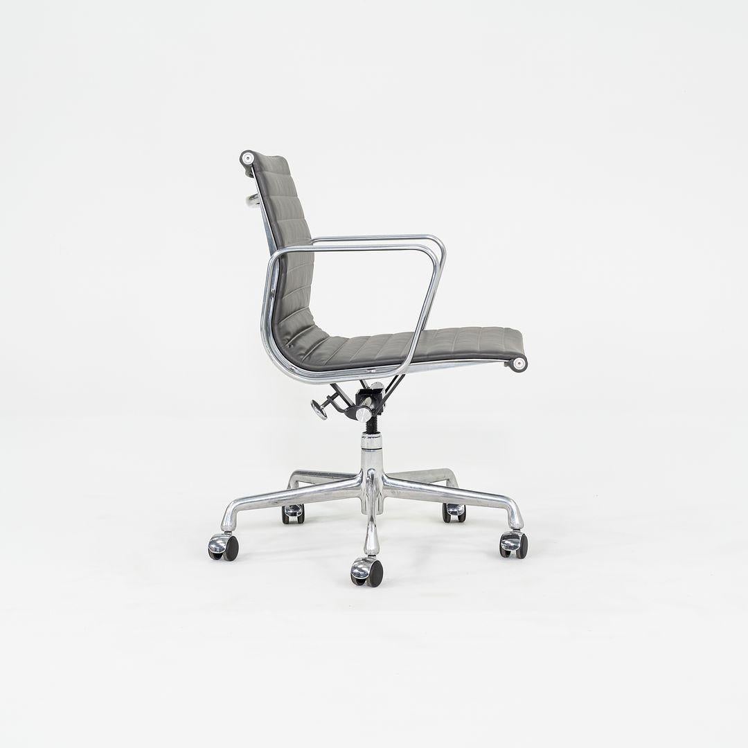 2010s Herman Miller Eames Aluminum Management Desk Chair in Dark Grey 1x Avail For Sale 1