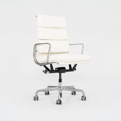 2010s Herman Miller Eames Soft Pad Executive Desk Chair in Ivory Leather