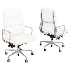 2010s Herman Miller Eames Soft Pad Executive Desk Chair in White Leather
