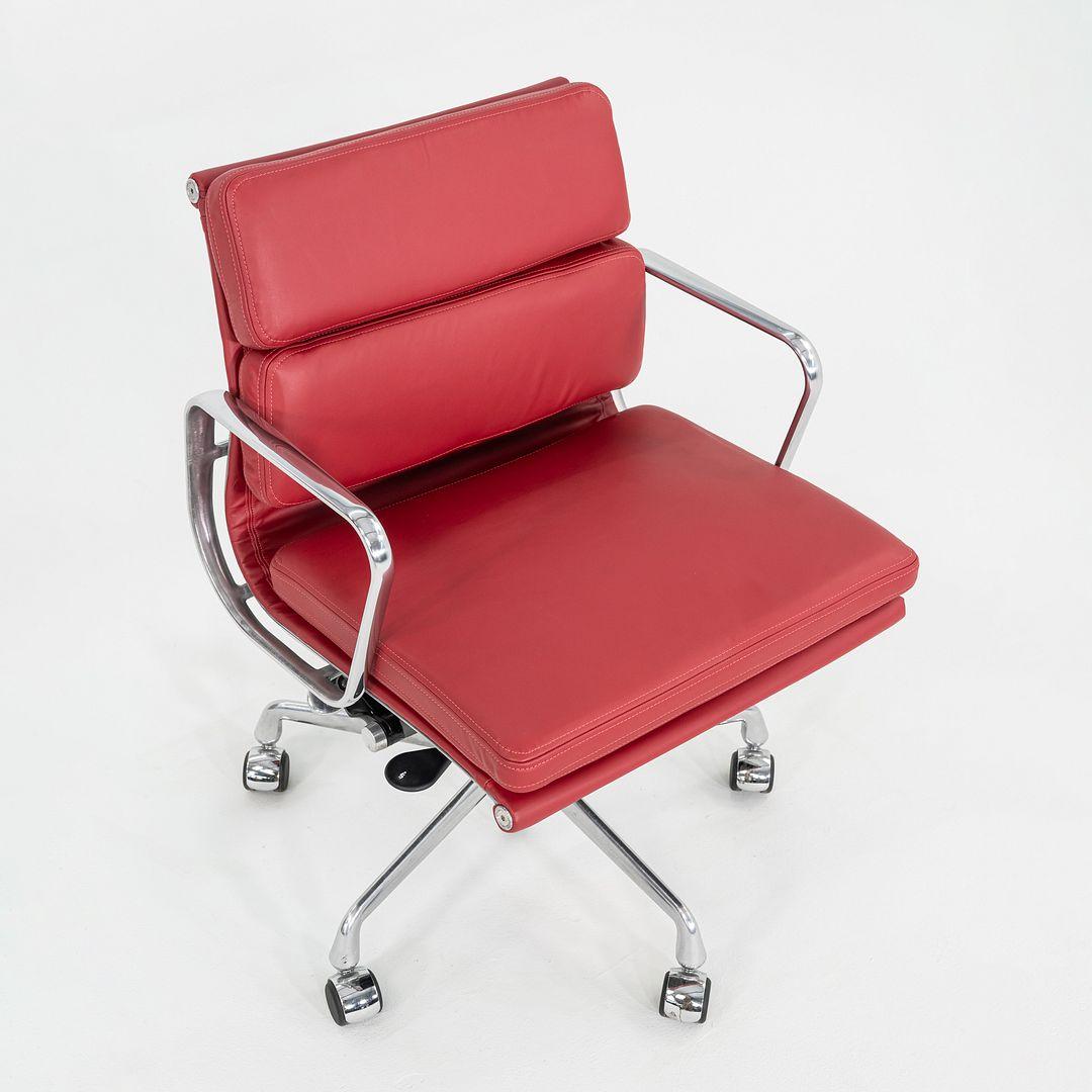 2010s Herman Miller Eames Soft Pad Management Desk Chair in Red Leather For Sale 4