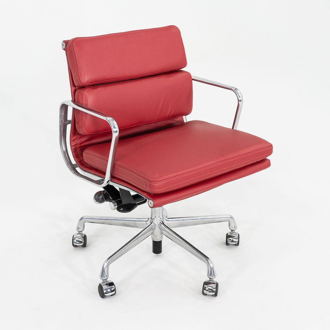 2010s Herman Miller Eames Soft Pad Management Desk Chair in Red Leather In Good Condition For Sale In Philadelphia, PA