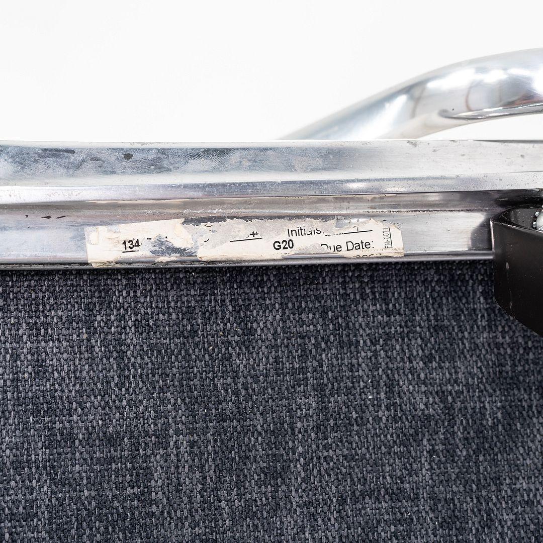 2010er Herman Miller Eames Soft Pad Management-Schreibtischstuhl aus weißem Leder im Angebot 5