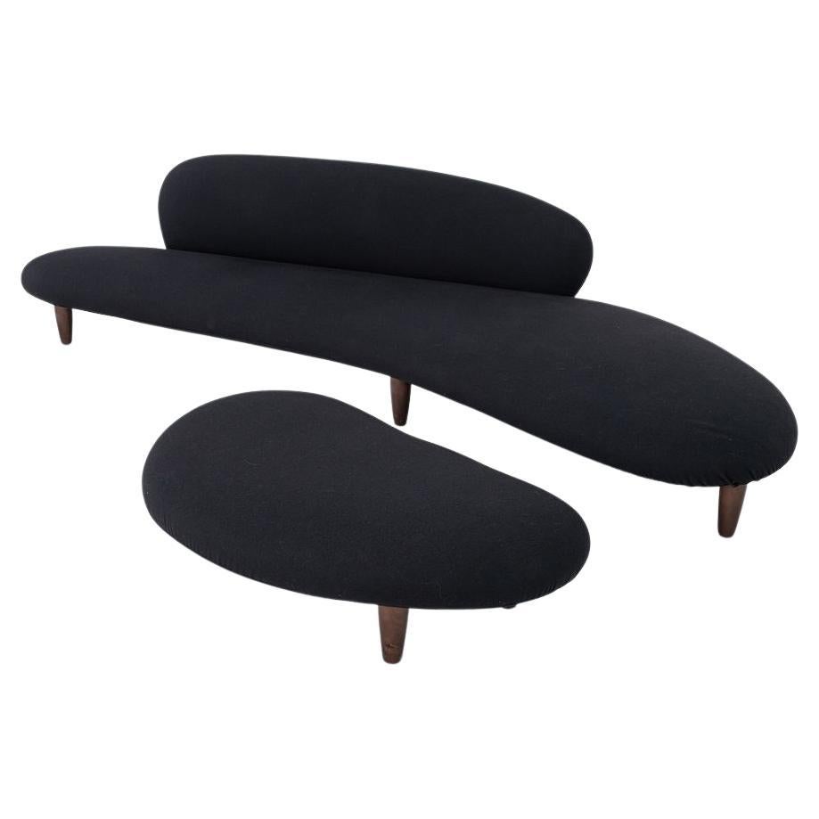 2010s Isamu Noguchi para Vitra Sofá y otomana de forma libre Cloud de tela