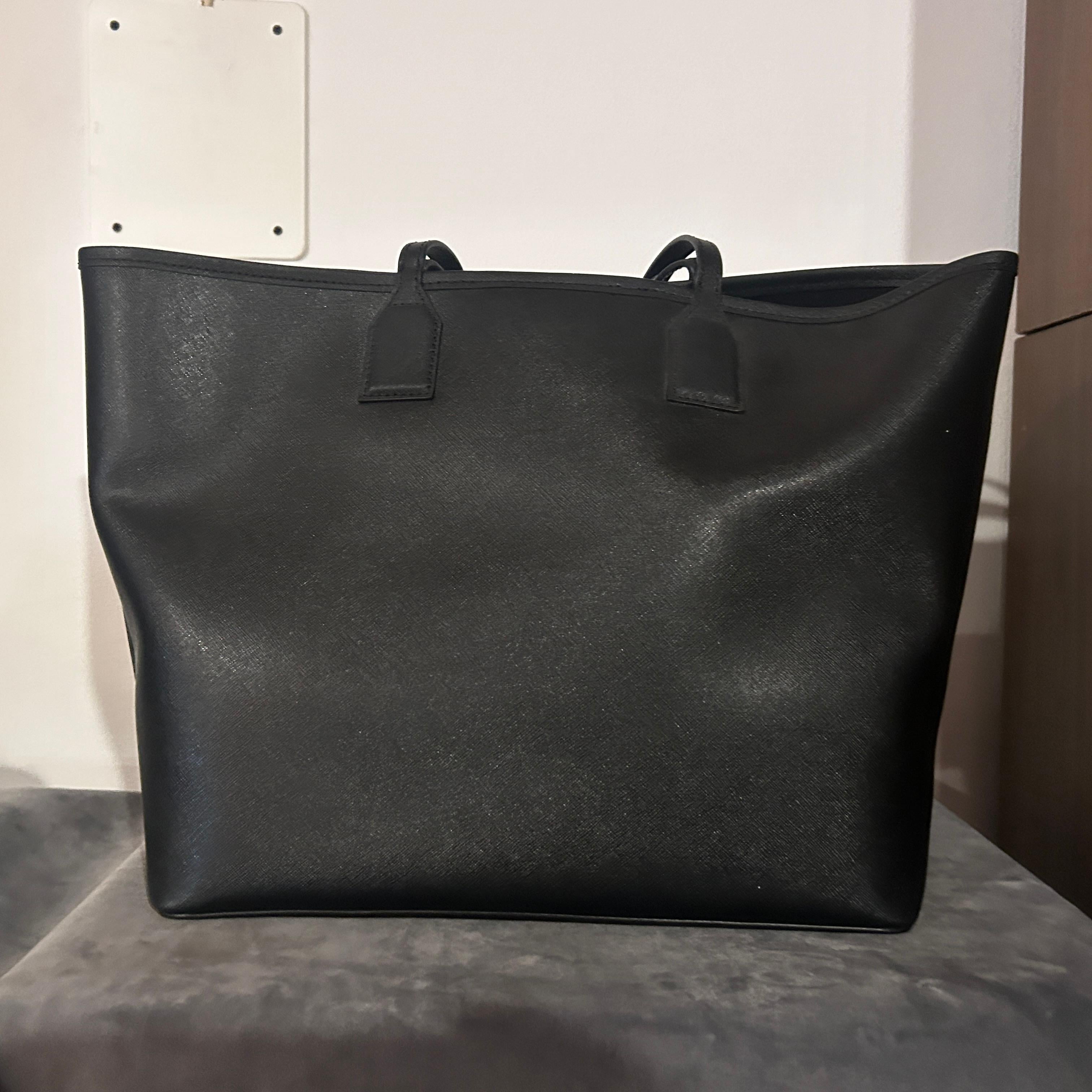 2010s Karl Lagerfeld Black Skin Bag For Sale 2