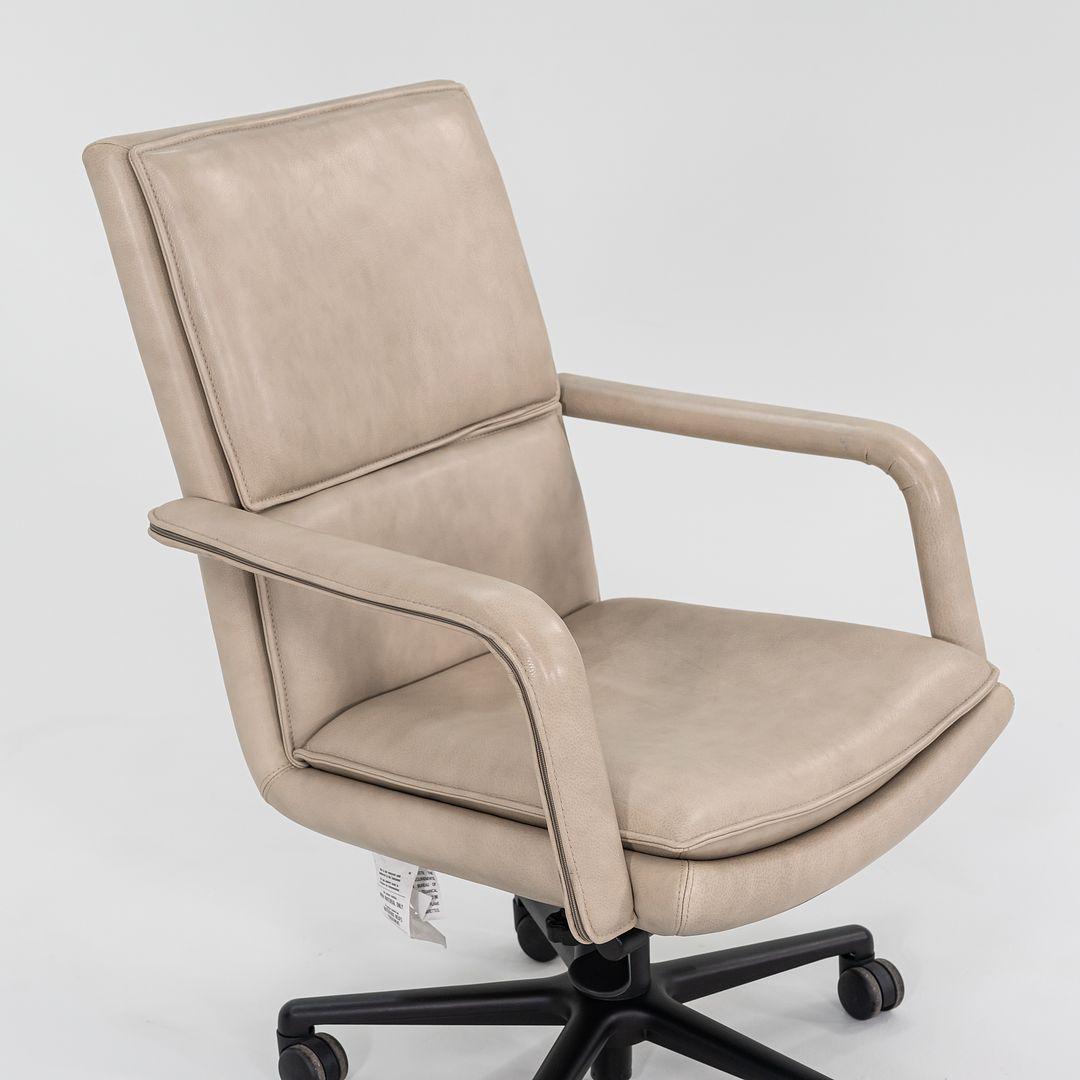 2010er Keilhauer Elite 597 Schreibtischstuhl aus ecrufarbenem gestepptem Leder mitneutem Untergestell im Angebot 3
