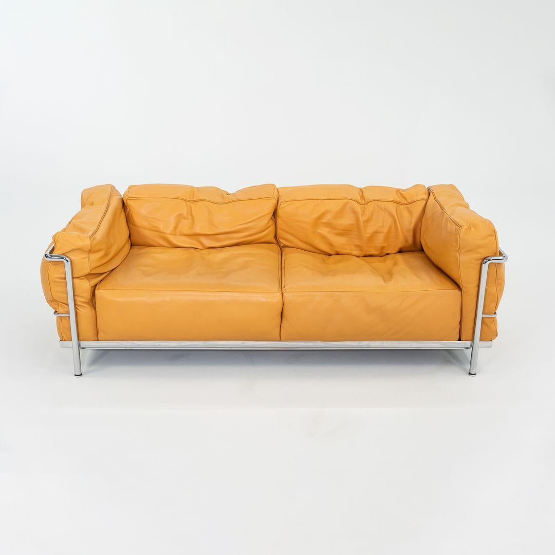Divano / Divano a due posti / Divano a due posti in Cognac di Le Corbusier per Cassina LC3 del 2010 in vendita 2
