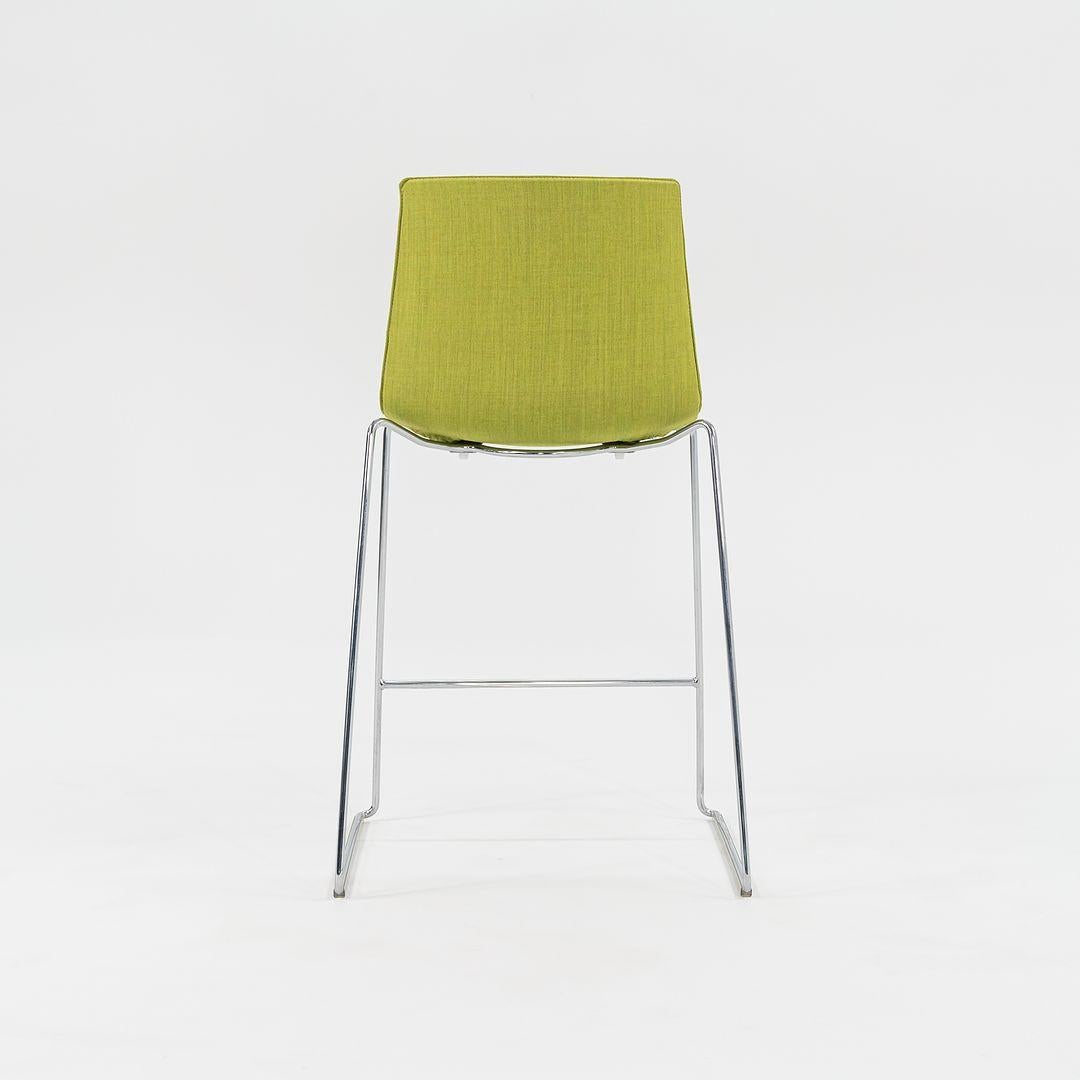 XXIe siècle et contemporain 2010s Lievore Altherr Molina for Arper Catifa 46 Counter Stool in Green 2x Avail en vente