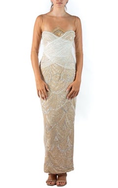 2010S Marchesa Pearl White Beaded Silk & Tulle Gown